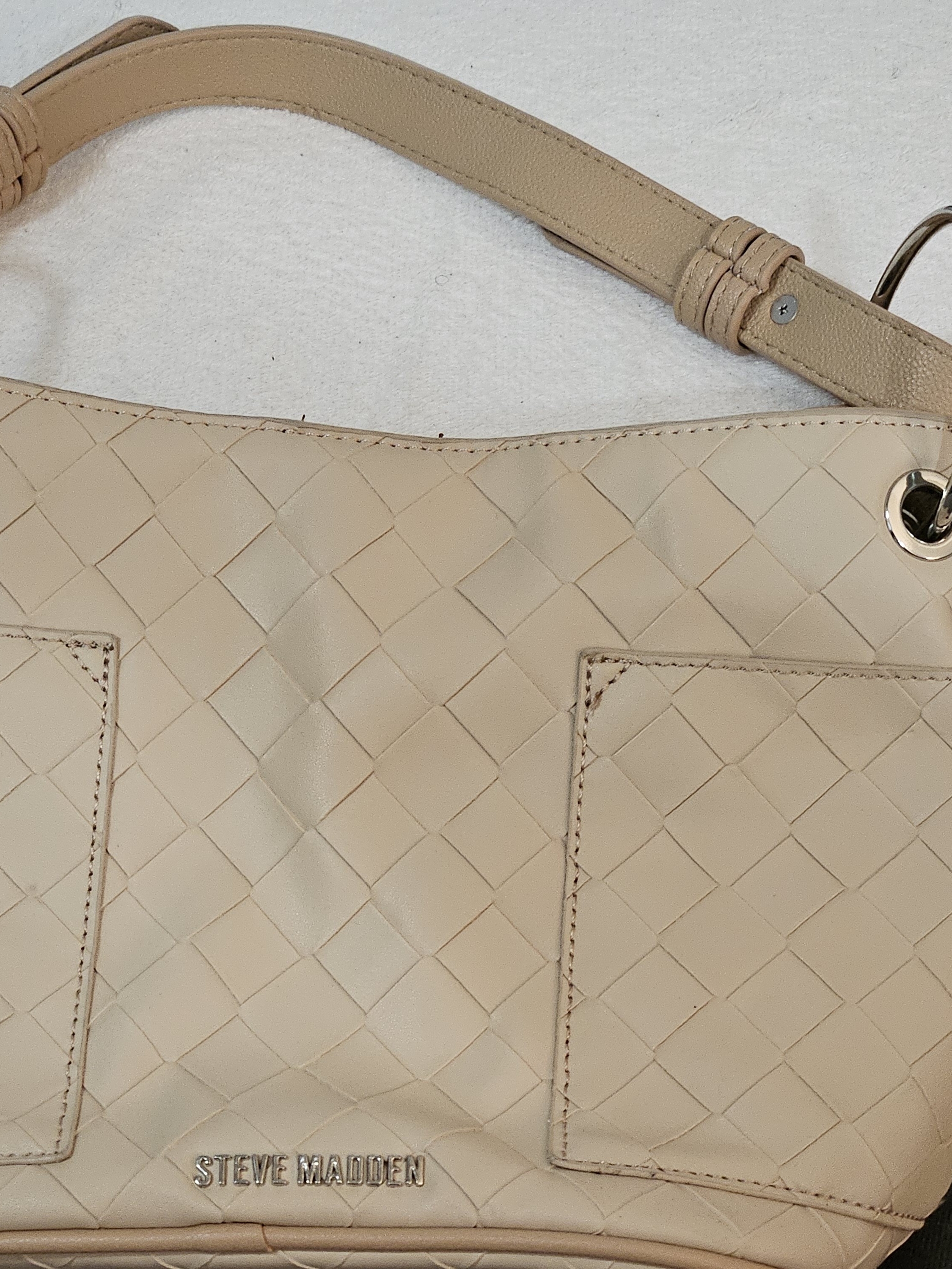 Steve Madden Cream Woven Shoulder Bag